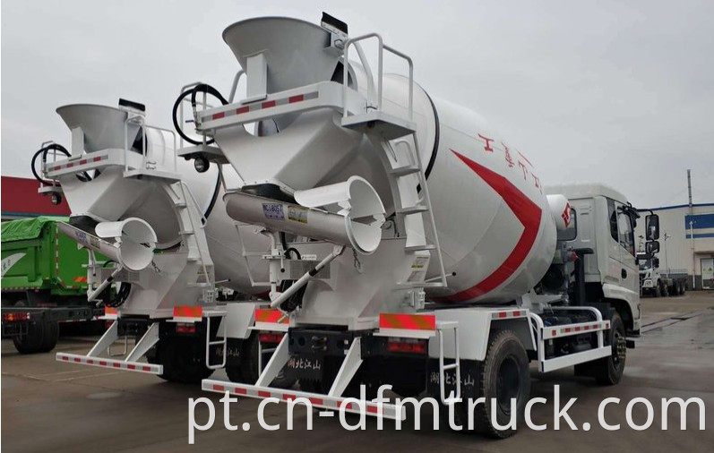 concrete mixer